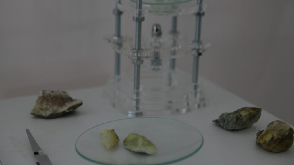 DIY microscope and other magnifying apparatus